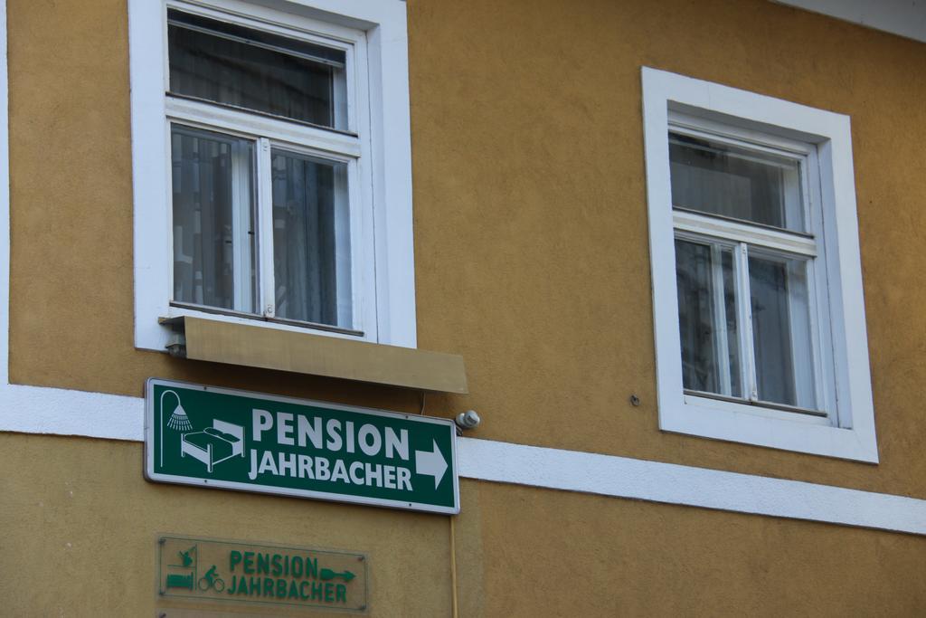 Pension Jahrbacher Leoben  Exterior foto